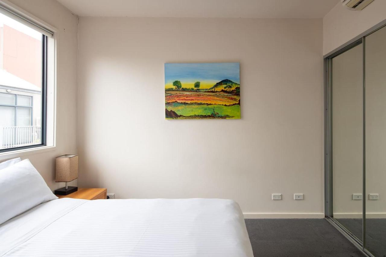 Collingwood Cool Bordering Vibrant Richmond