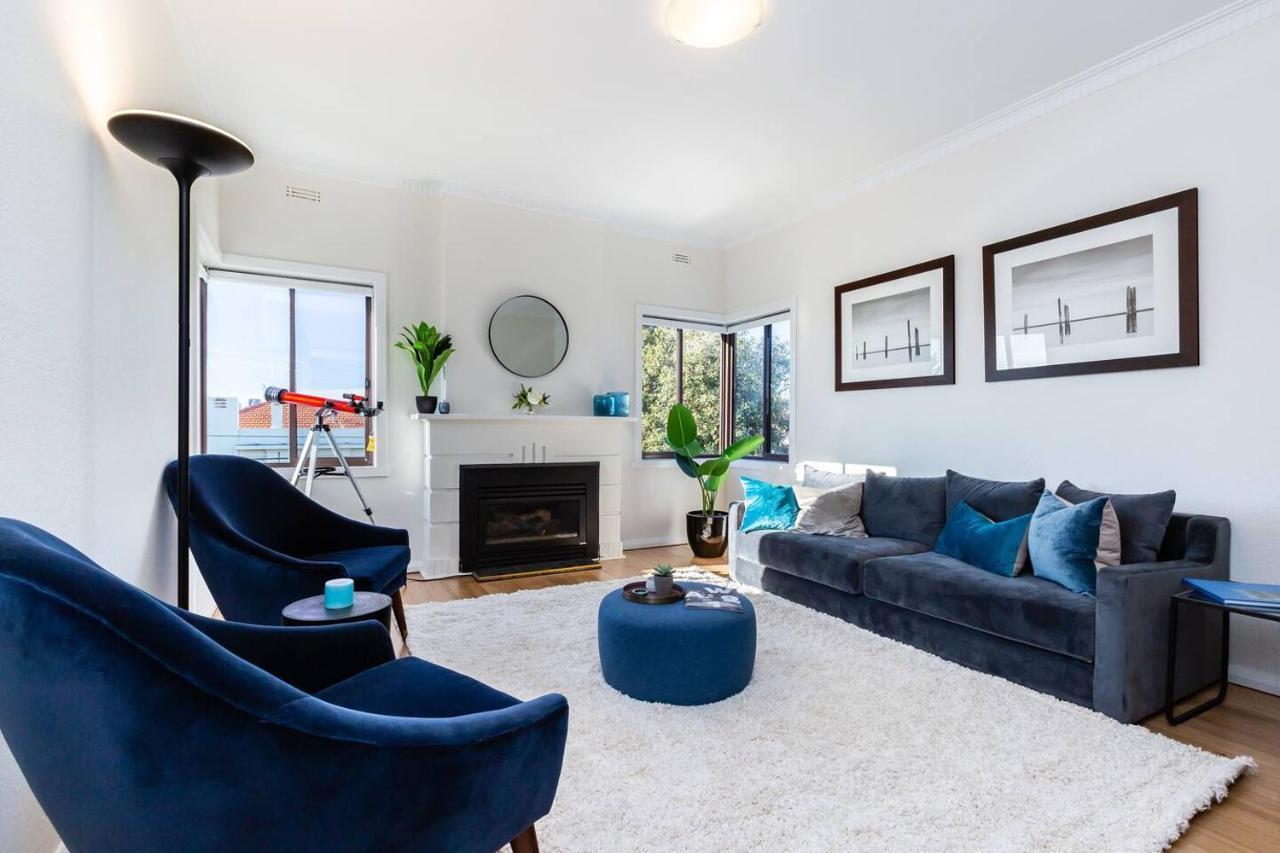 Apartment 'the Lighthouse' Character-filled Abode Near