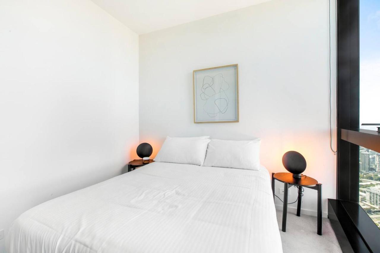 'sky-high 65' Southbank Comfort With Sweeping Views