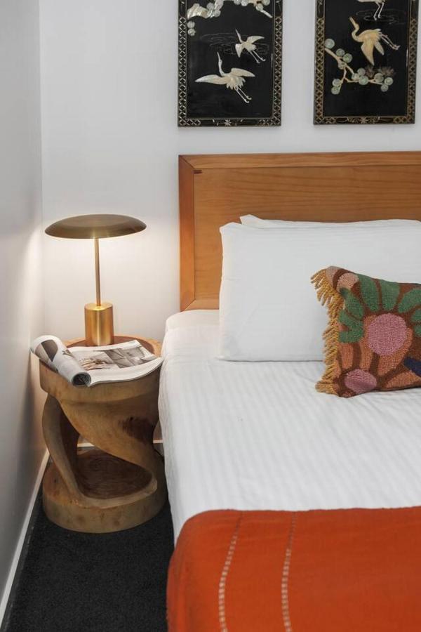 Apartment 'eclectic On Degraves St' A High-end Heritage Abode Melbourne