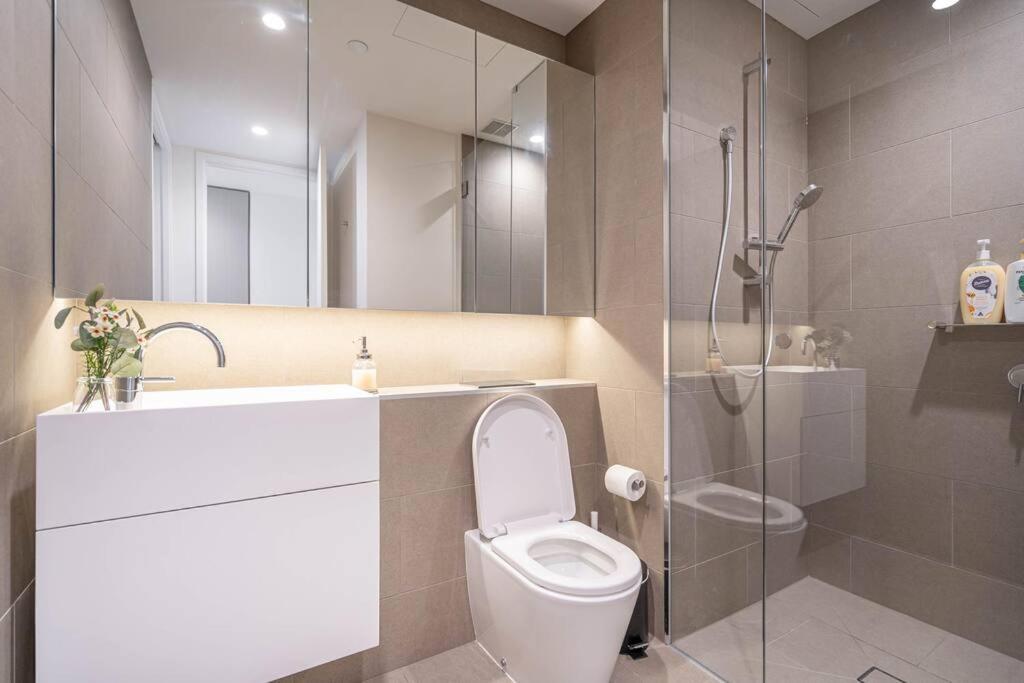 Modern 1 Bedroom On Southbank Lv60! Australia108#au60 Apartment Melbourne