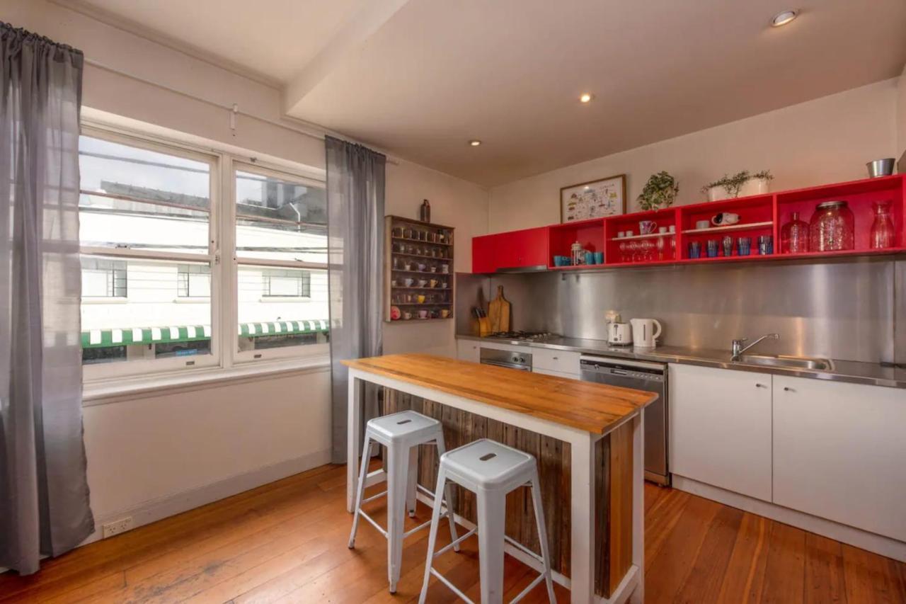 Apartment Bright & Sunny 2-bed Unit In The Heart Of St Kilda *