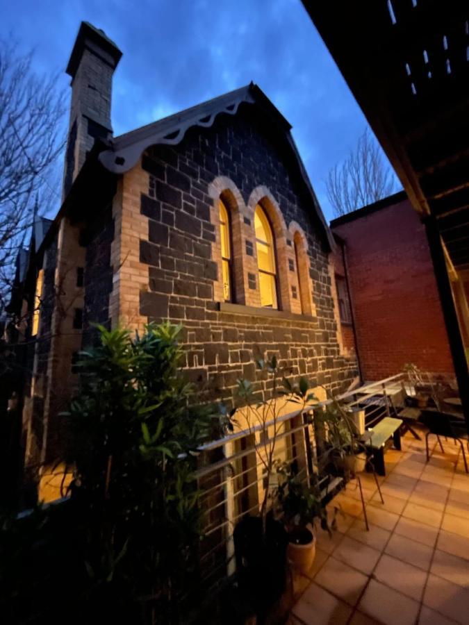 Bright & Sunny 2-bed Unit In The Heart Of St Kilda * Melbourne