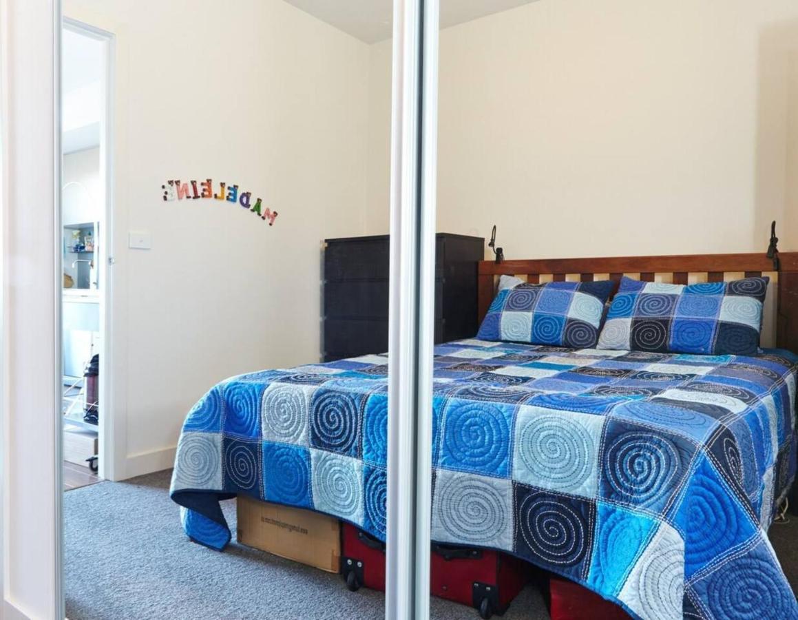 Highview On High St - A Balcony Haven In Northcote Apartment *