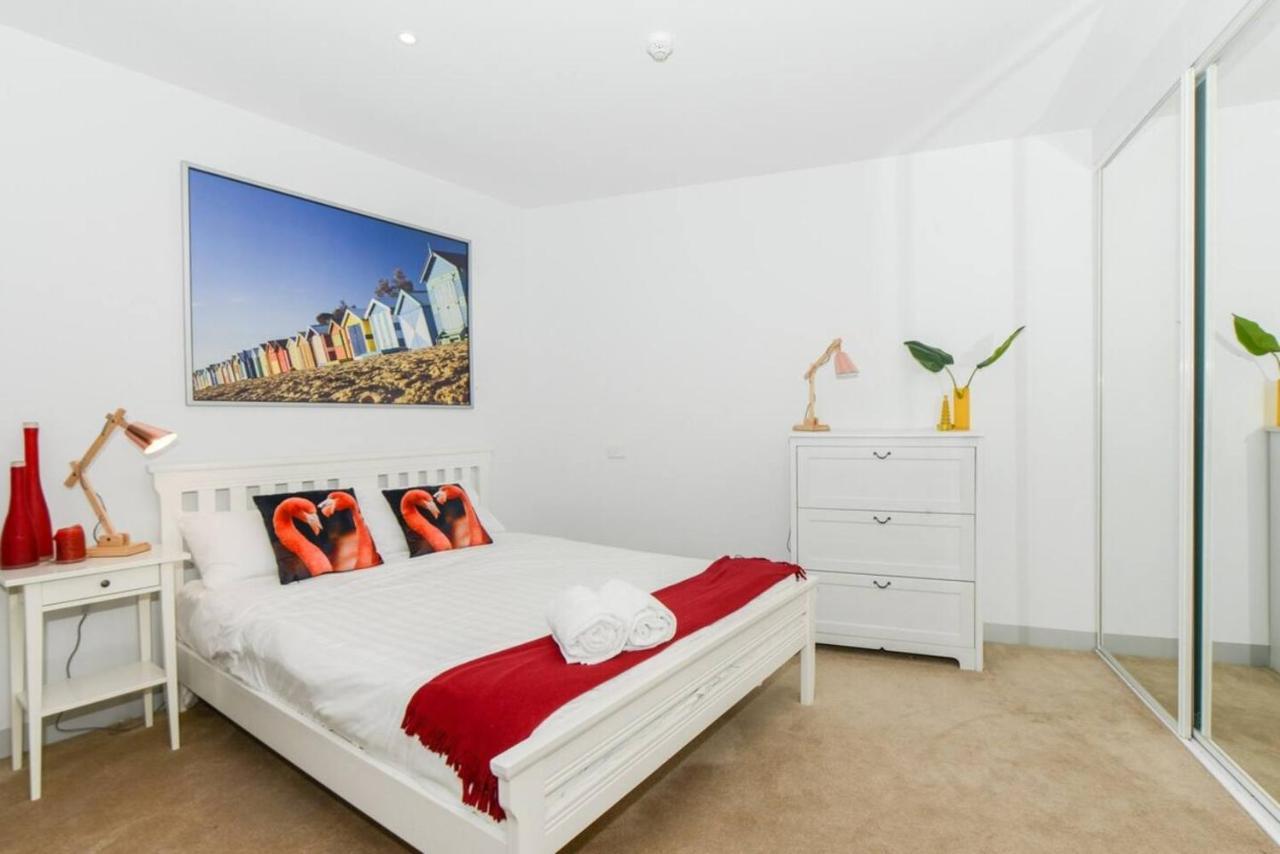 Backpackers' Delight With Sprawling Views Apartment *