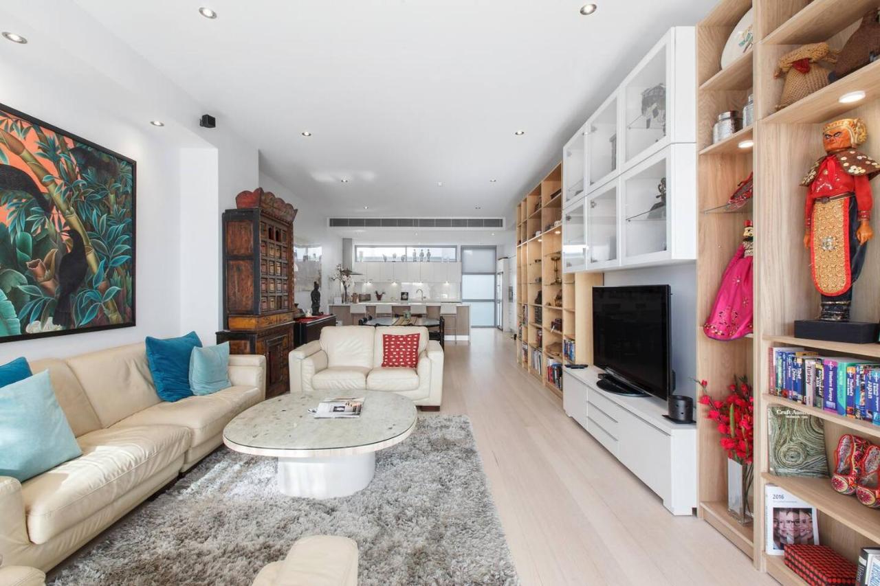 Richmond Japanese-style Townhouse Close To Mcg * Melbourne
