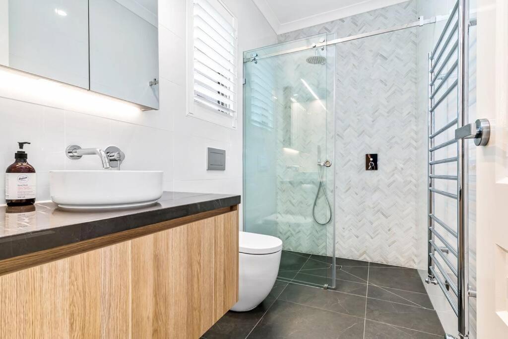 Villa Spacious Luxury Hampton - Park Front *
