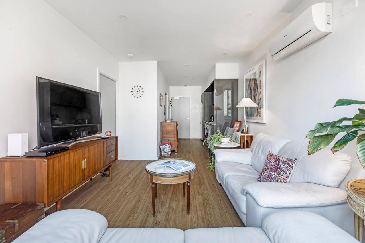 Contemporary Comfort Between Fitzroy And Carlton * Melbourne