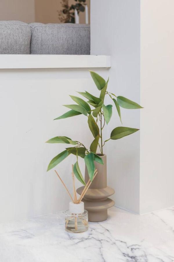 The Cloud - A Sumptuous Scandi Terrace Retreat