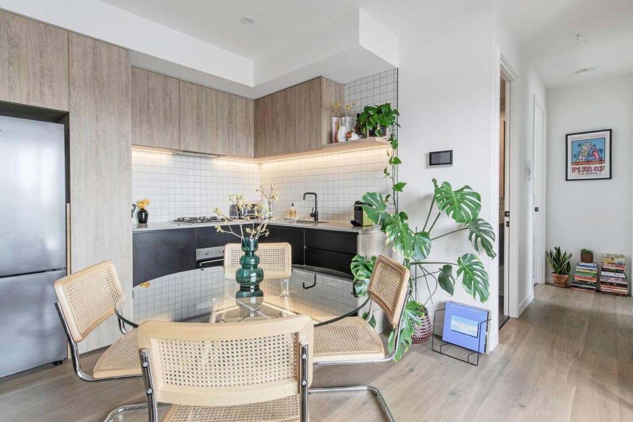 The Urban Sanctuary - Enviable Lifestyle On Lygon Apartment Melbourne