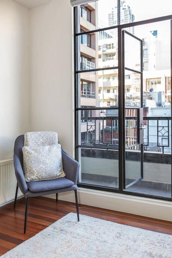 Apartment Majorca Classic - Boutique Flinders Lane Balcony Pad