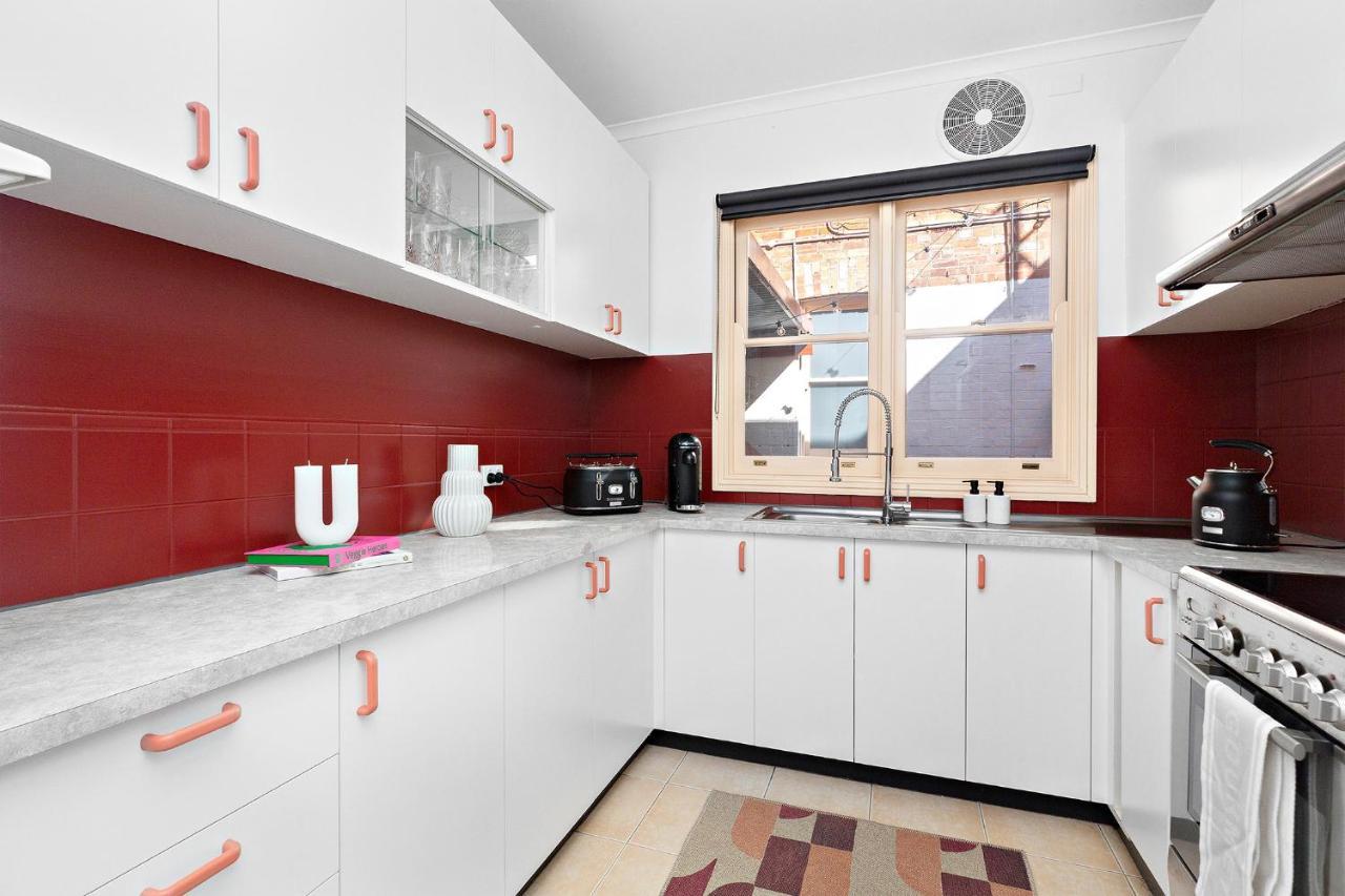 - White House Fitzroy Holiday home Melbourne