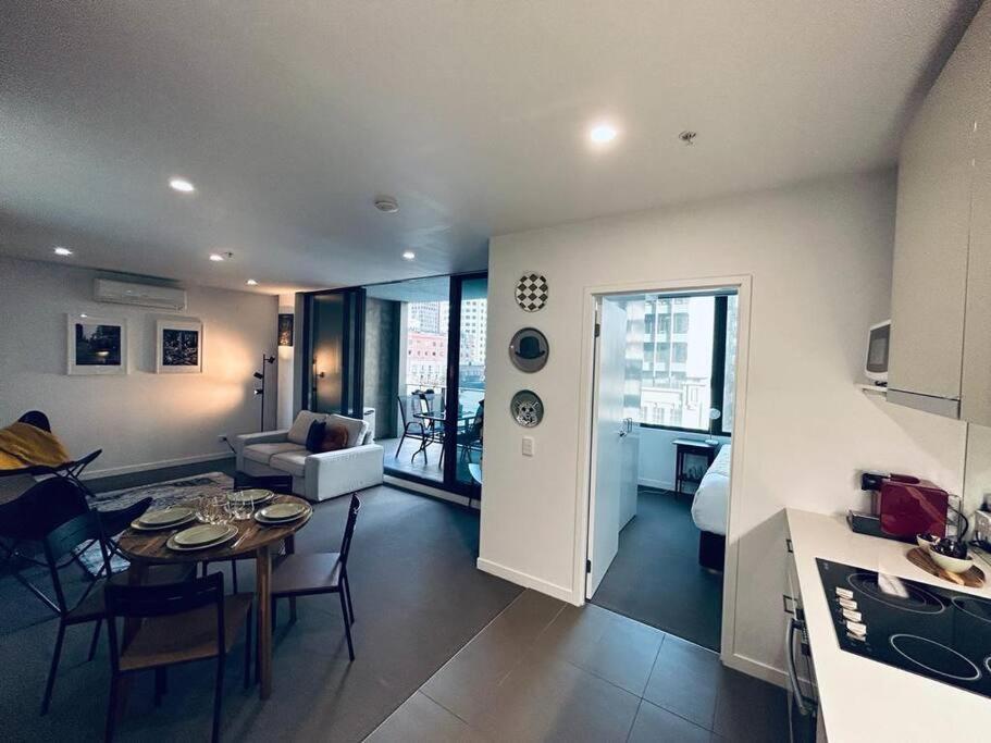 Apartment Cbd - Amenities! *