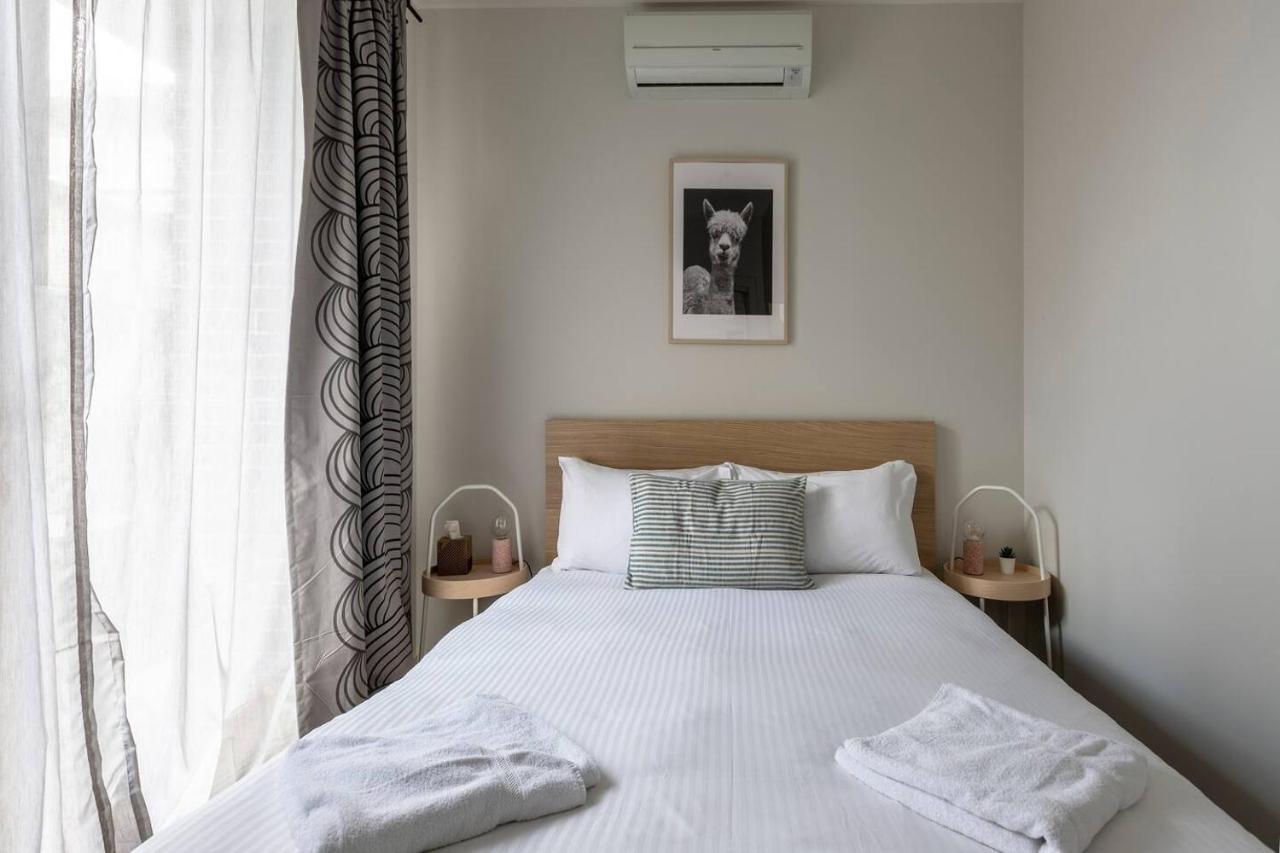 Primrose - Chic Mid-century Style In Brunswick Holiday home *