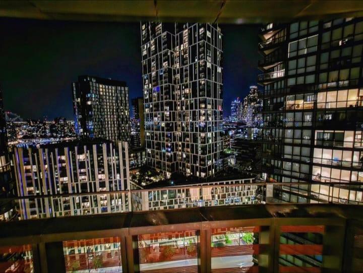 Infinity Lux Apartment Melbourne