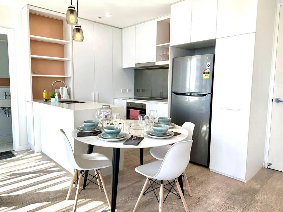 Apartment Magic On Spencer: Stylish Living