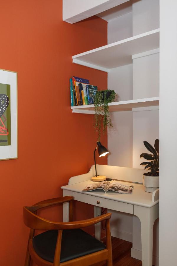 Warburton's Loft Apartment *