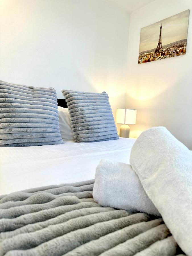 Magic On Spencer: Stylish Living Melbourne