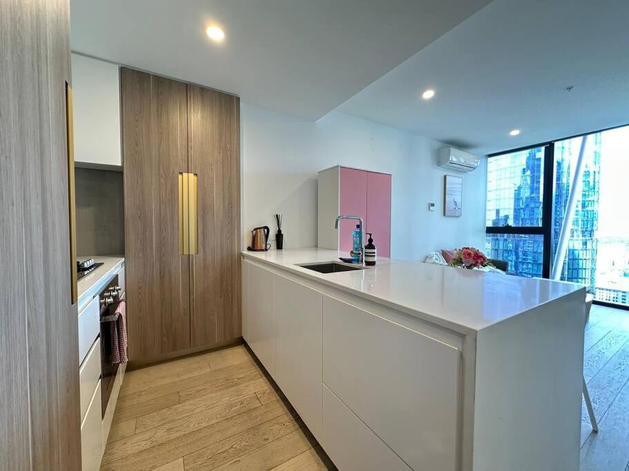Apartment Avant Cbd Cozy & Spacious 2br Residences