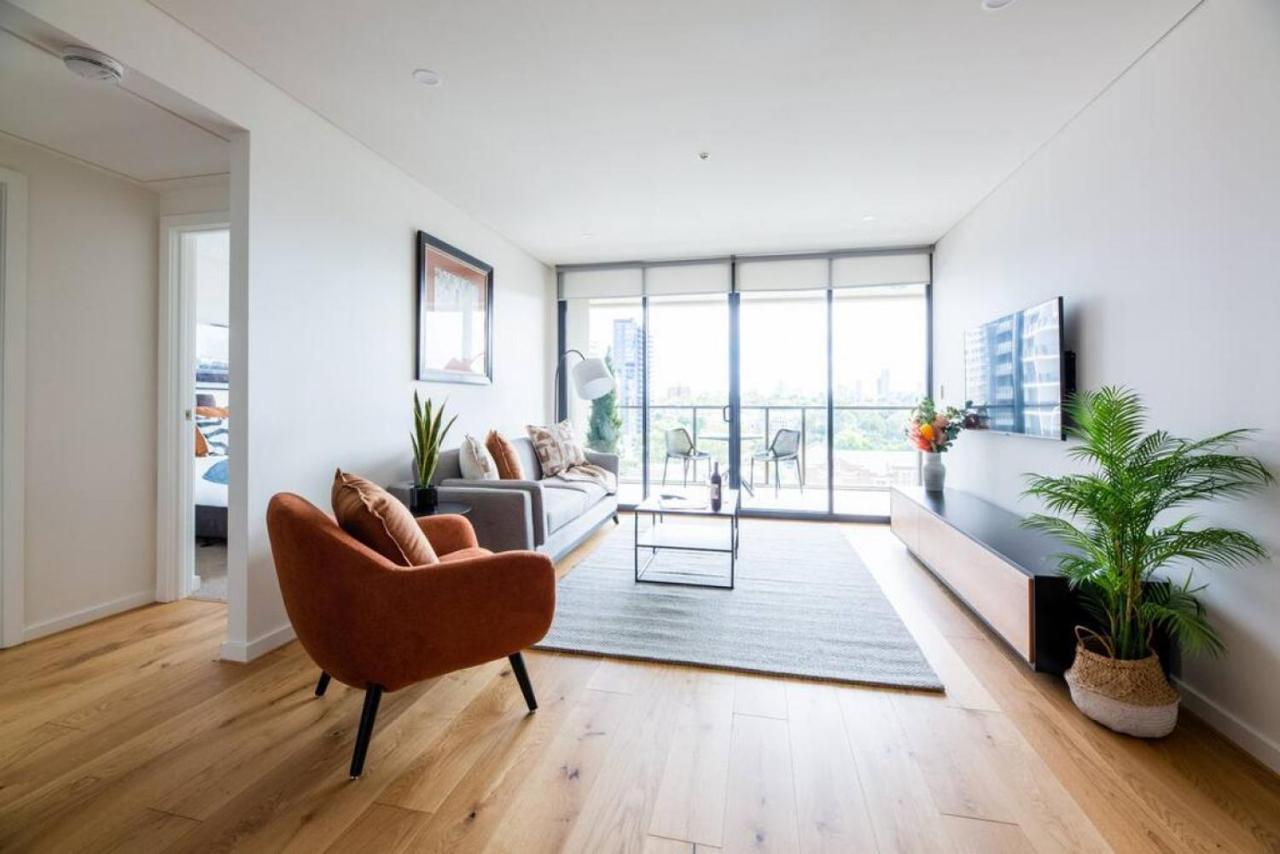 Sapphire Of South Yarra - Two Bedroom * Melbourne