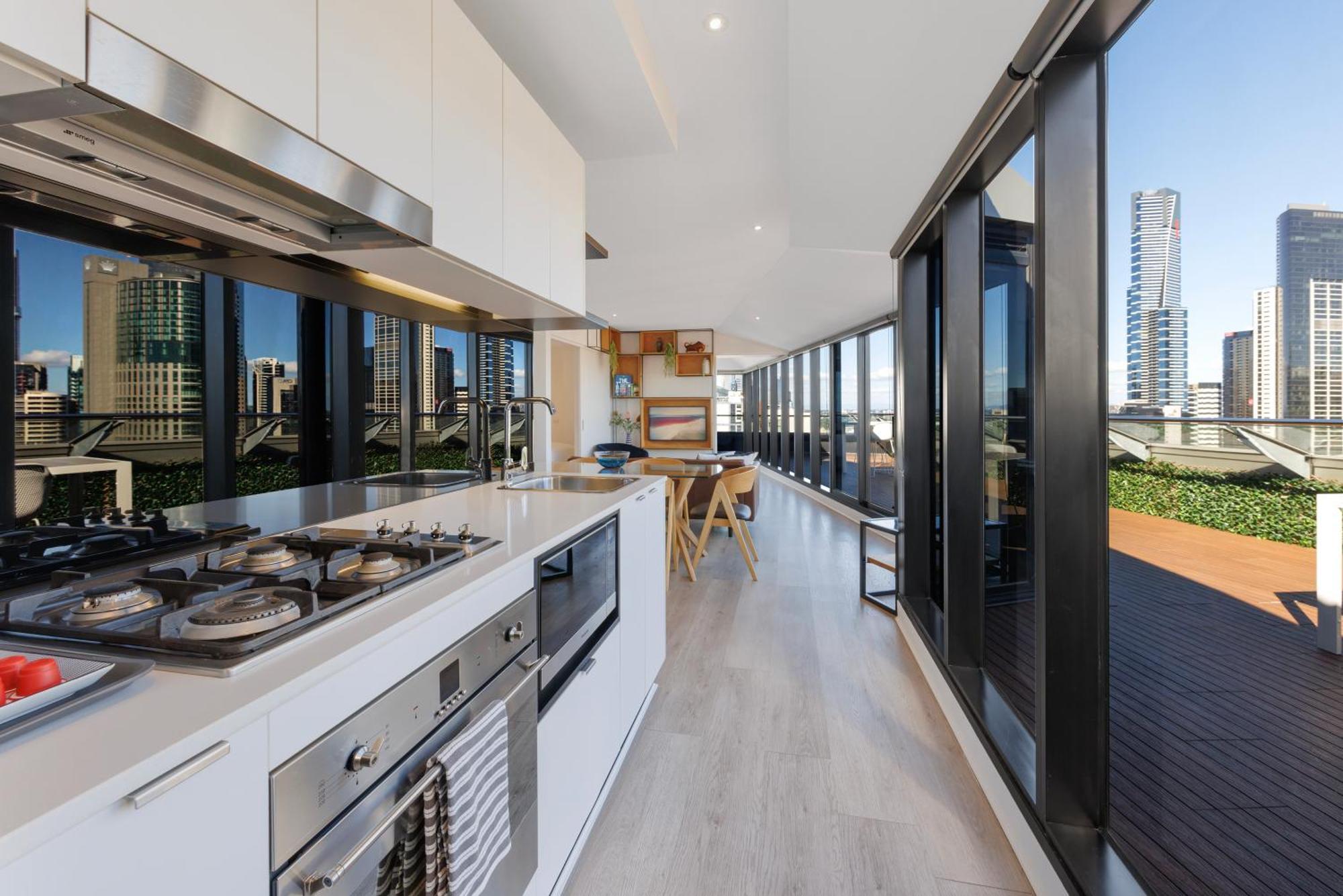 Flinders Luxury Penthouse Melbourne
