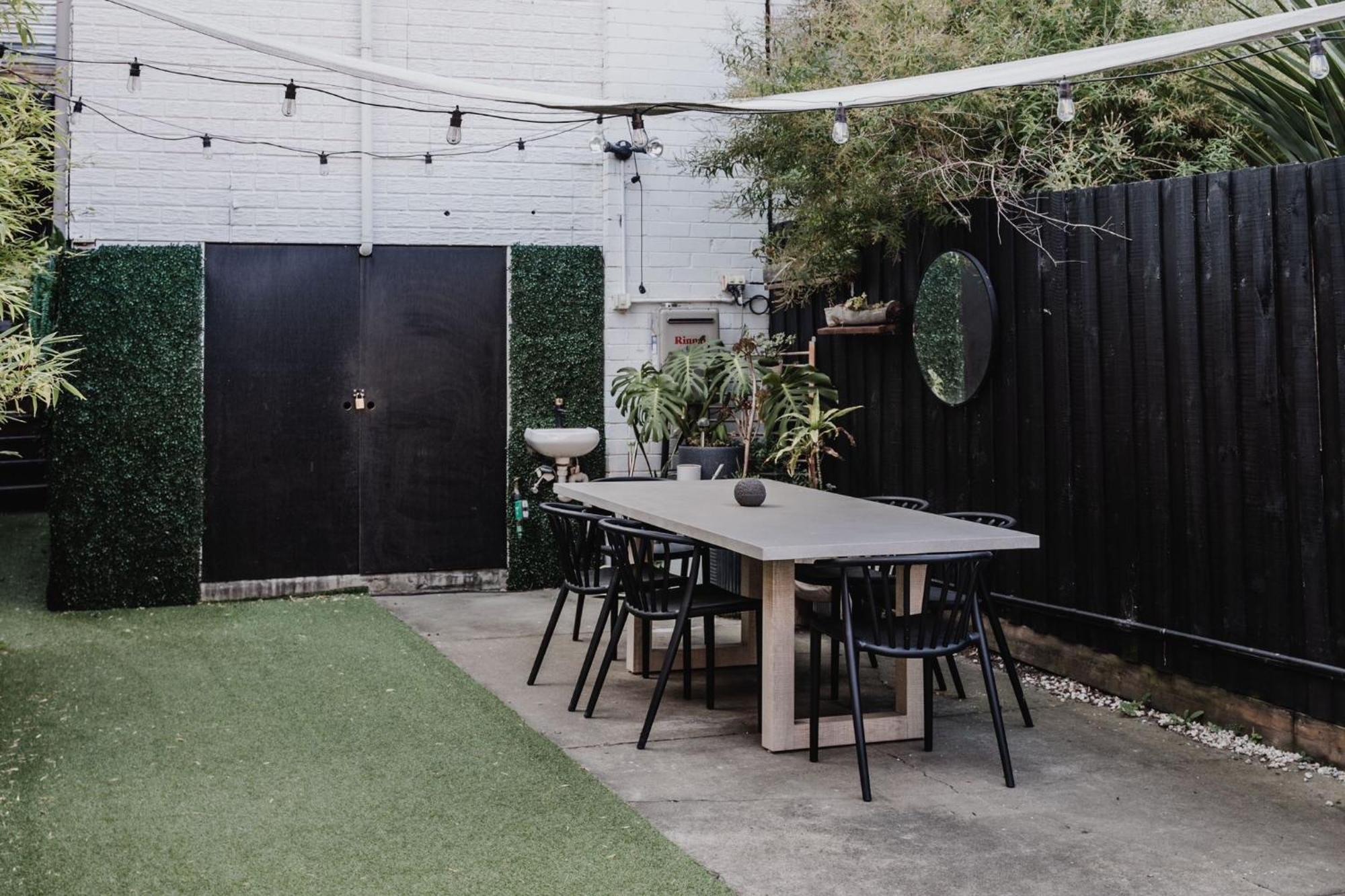 Your On Smith St Collingwood With Parking Melbourne