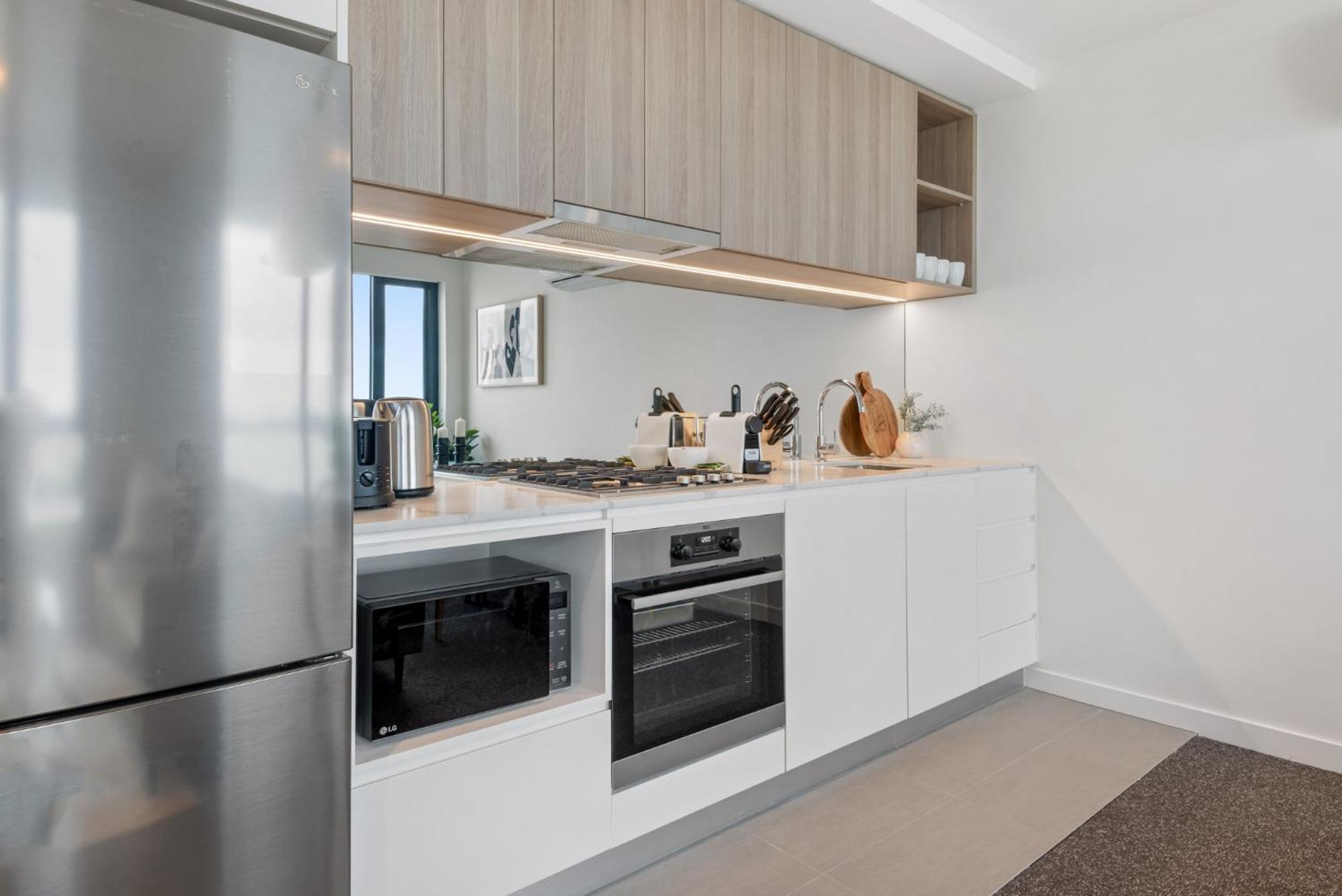 Apartment Spectacular 2-bed With Amenities & Sky-high Views *