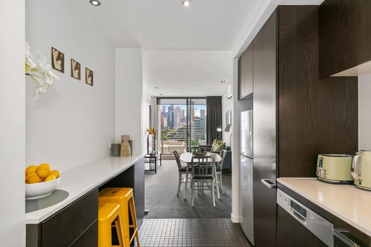 East Melb 2bed Parking Pet Friendly