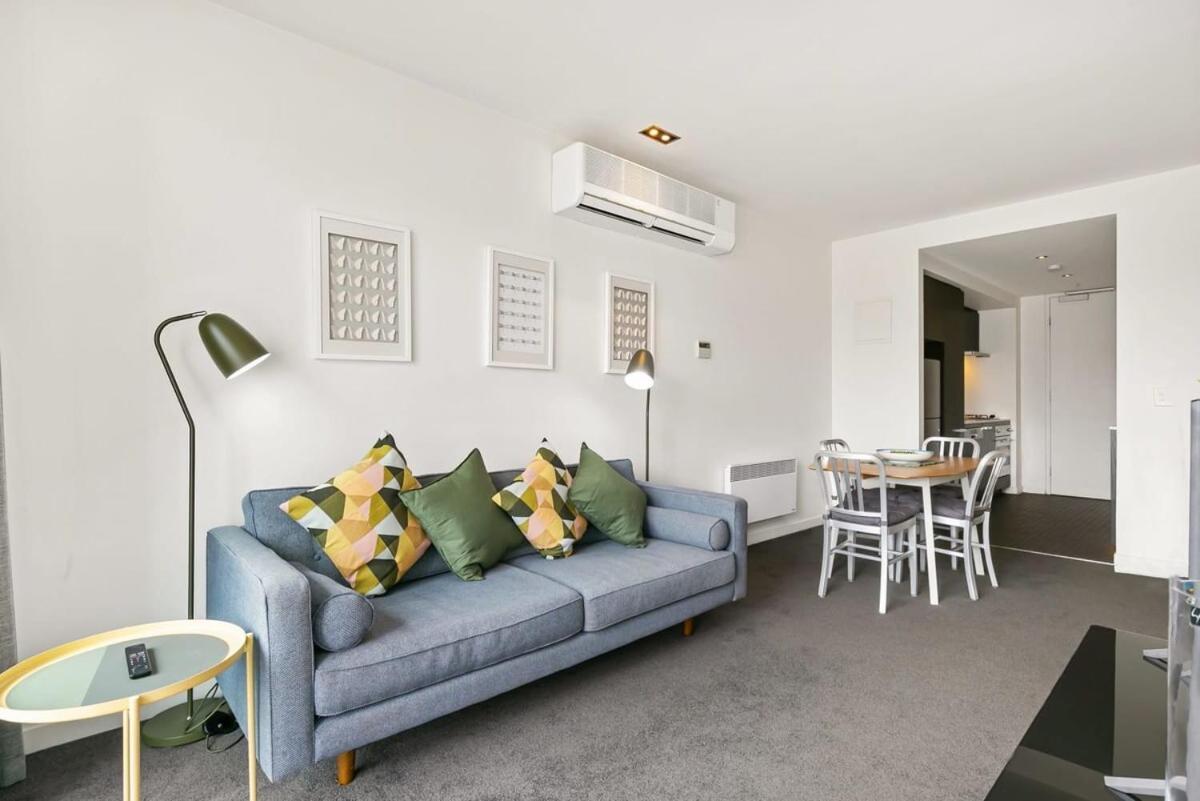 East Melb 2bed Parking Pet Friendly Apartment