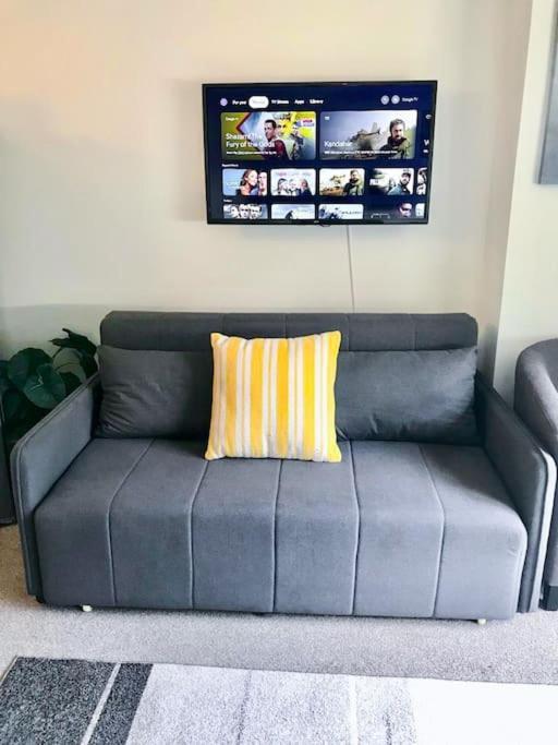 Apartment Superb Views Overseeing Park 1br *