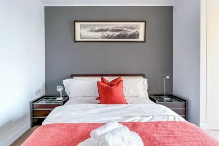 Holiday home Luxury 4b Docklands Penthouse Water Views