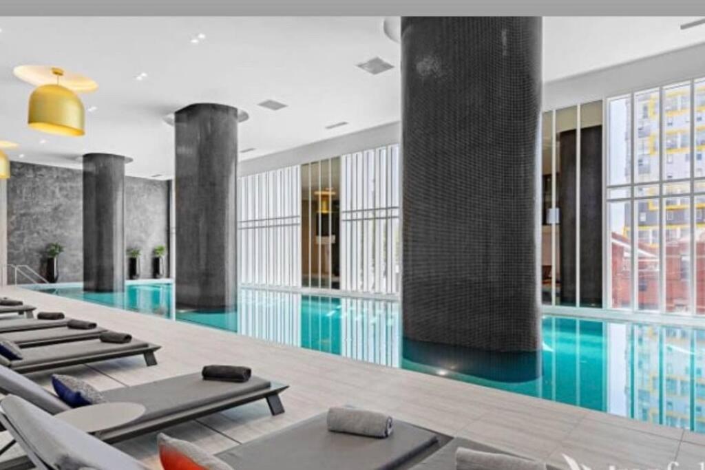 Loft In The Enjoy Special Luxury * Melbourne