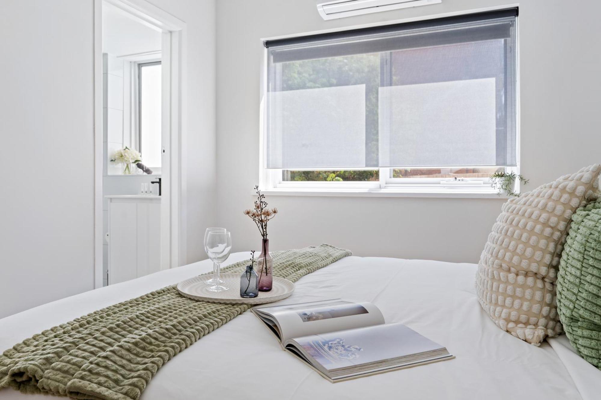 Cul-de-sac Charm Apartment