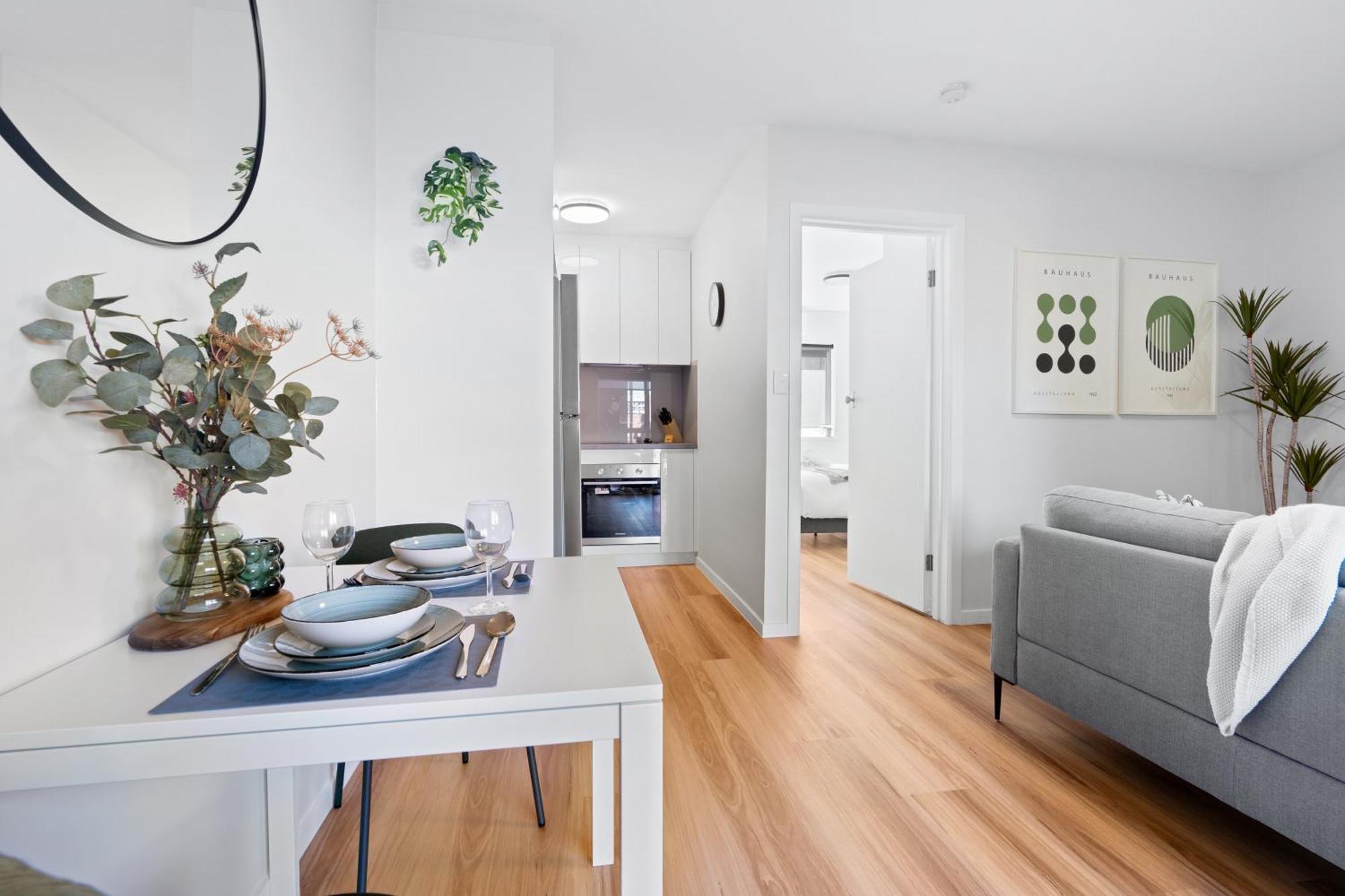 Apartment Cul-de-sac Charm