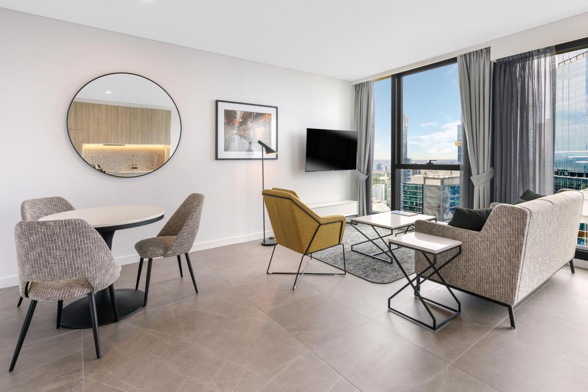 Meriton 5* Melbourne