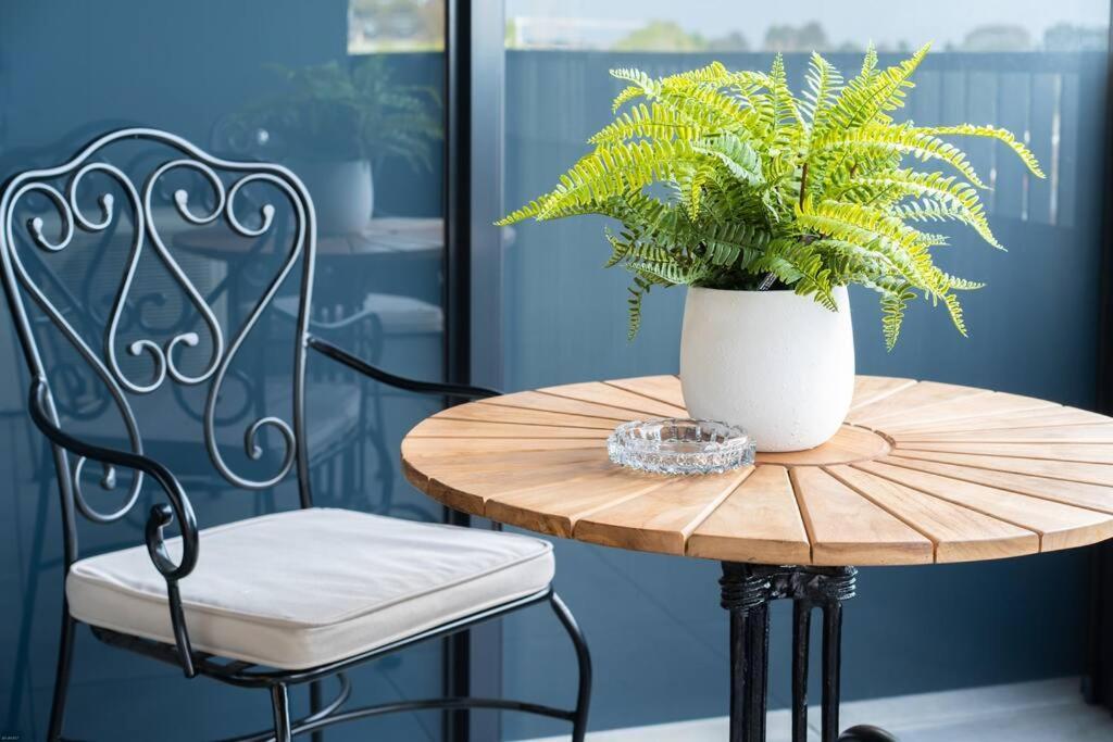 Airy 1br Ivanhoe With Balcony & Free Parking#sp05 *