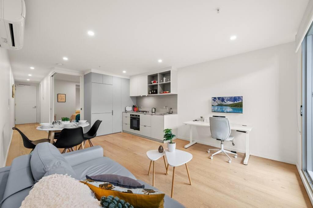 Brunswick 1-bedroom Gem By Short & Long Apartment