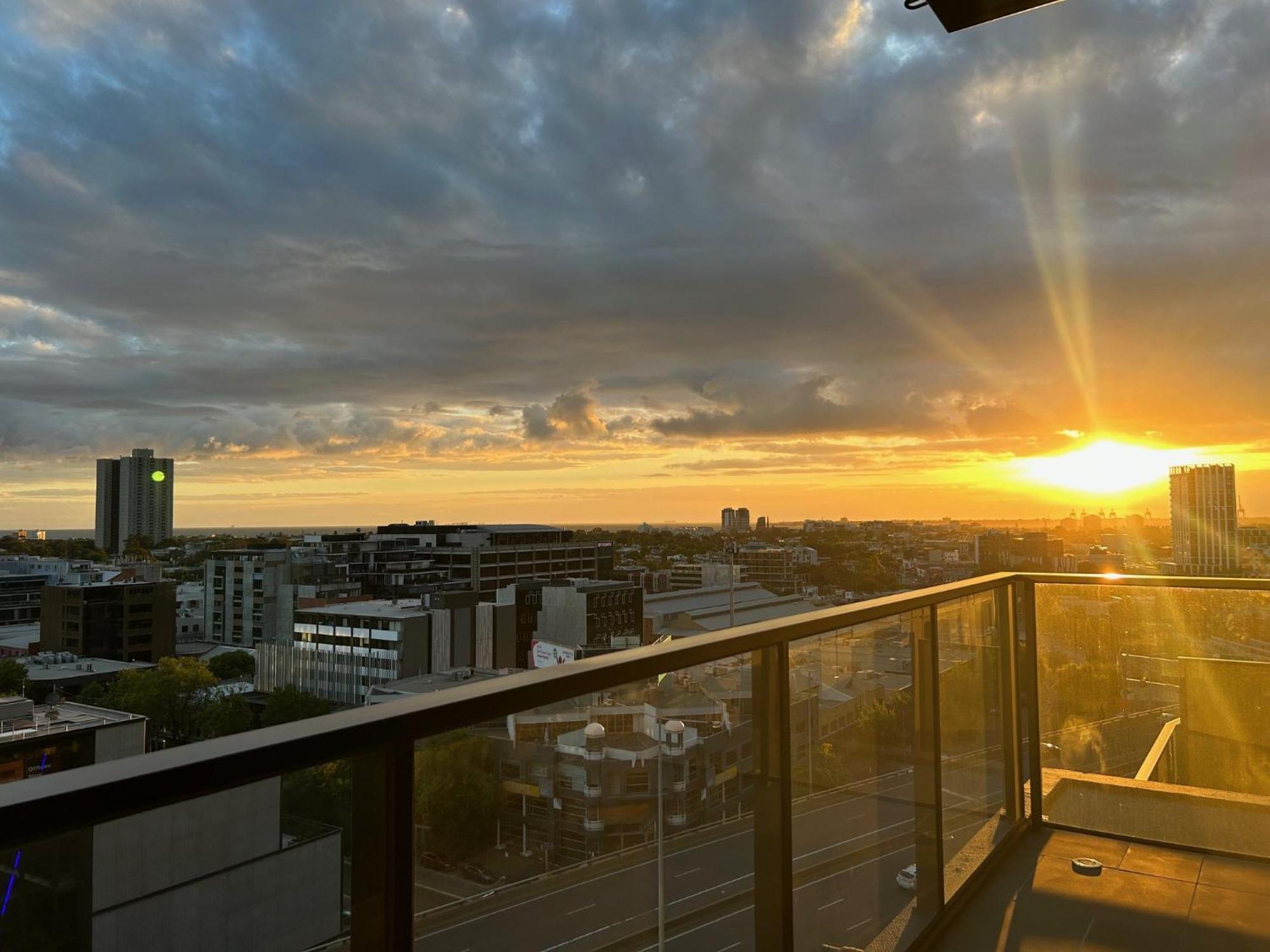 New Chic Stature Southbank 2 Bd