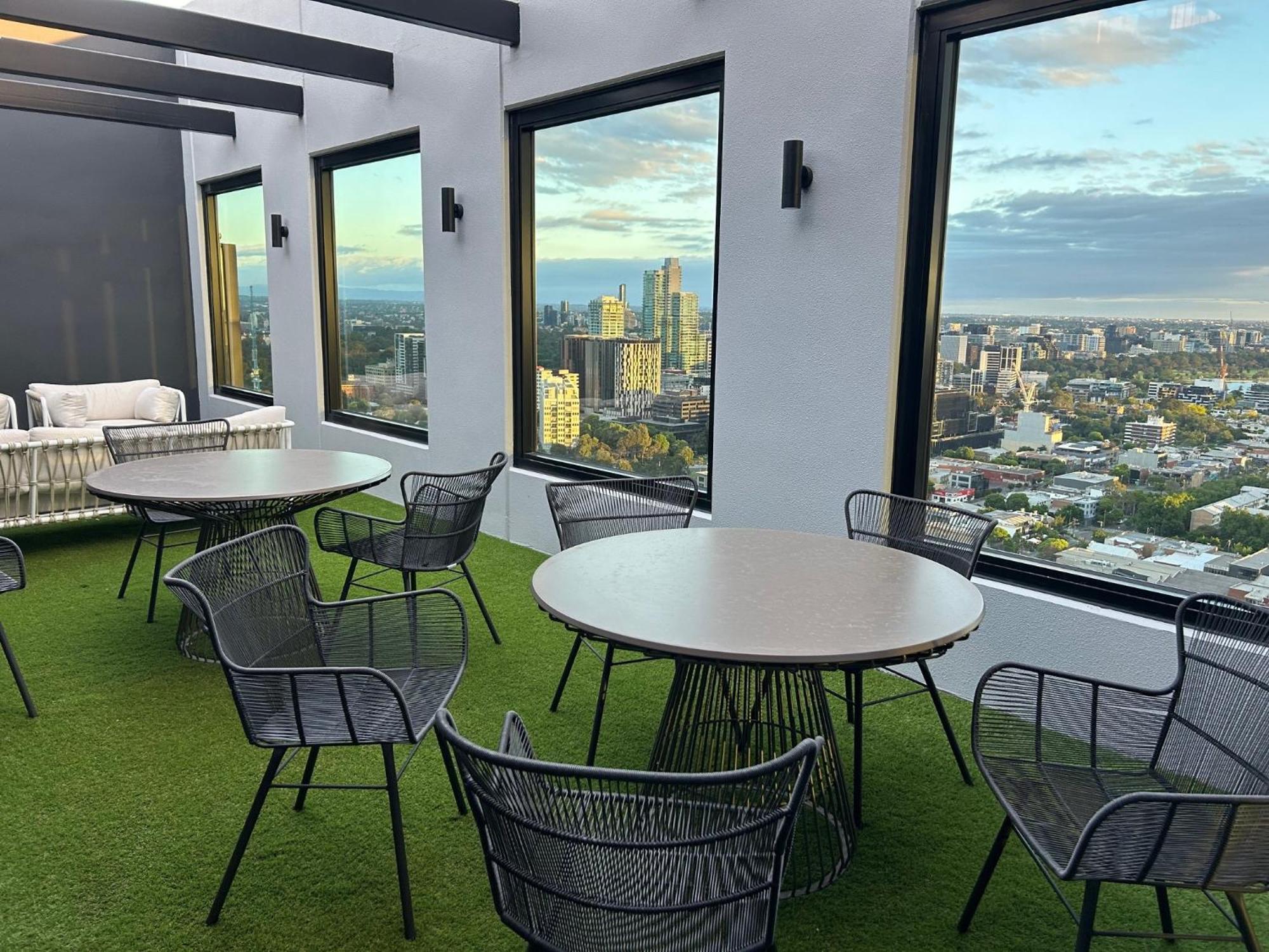 Apartment New Chic Stature Southbank 2 Bd Melbourne