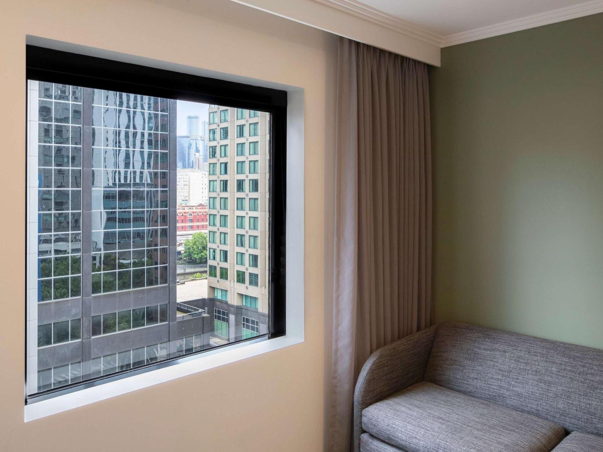 Mercure Southbank Hotel