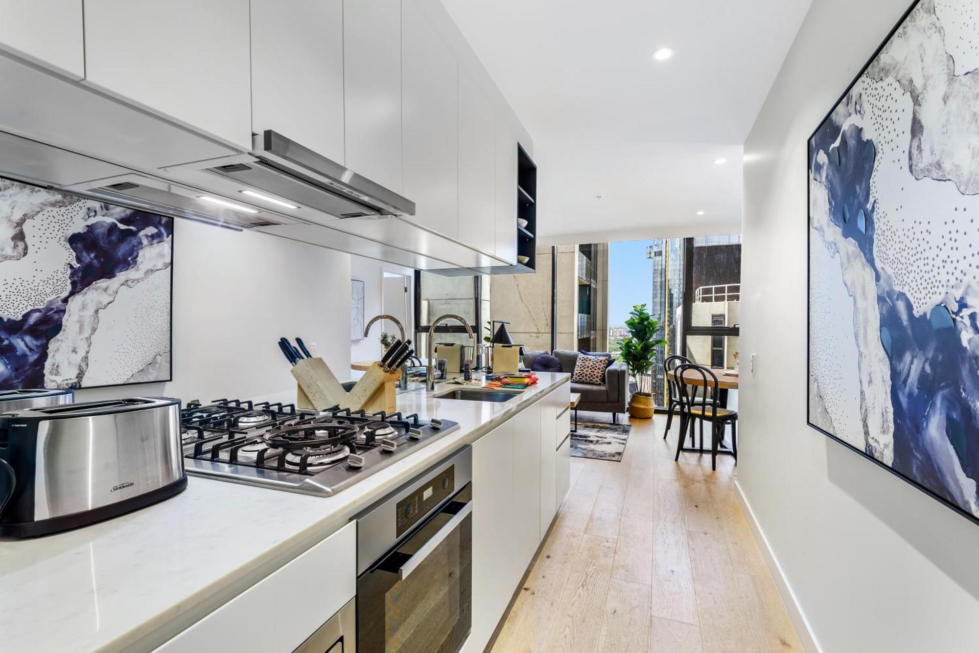 Apartment Chic Urban Escape Pool, Gym And Charm *