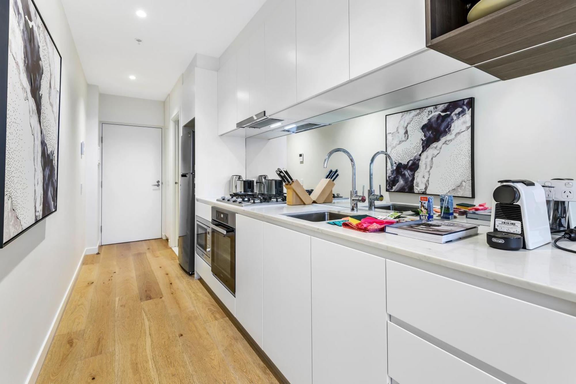 Apartment Chic Urban Escape Pool, Gym And Charm *