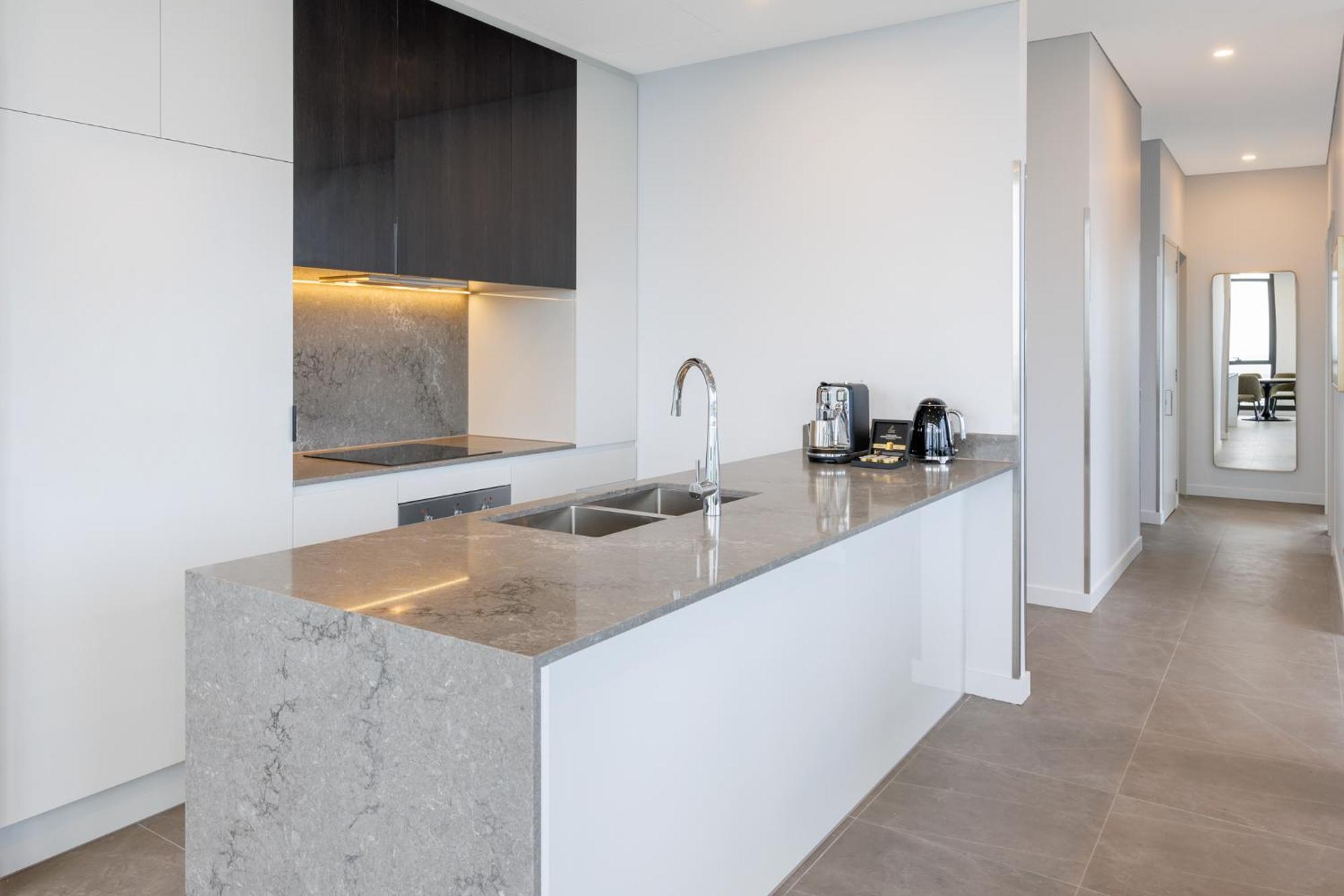 Hotel Meriton Melbourne
