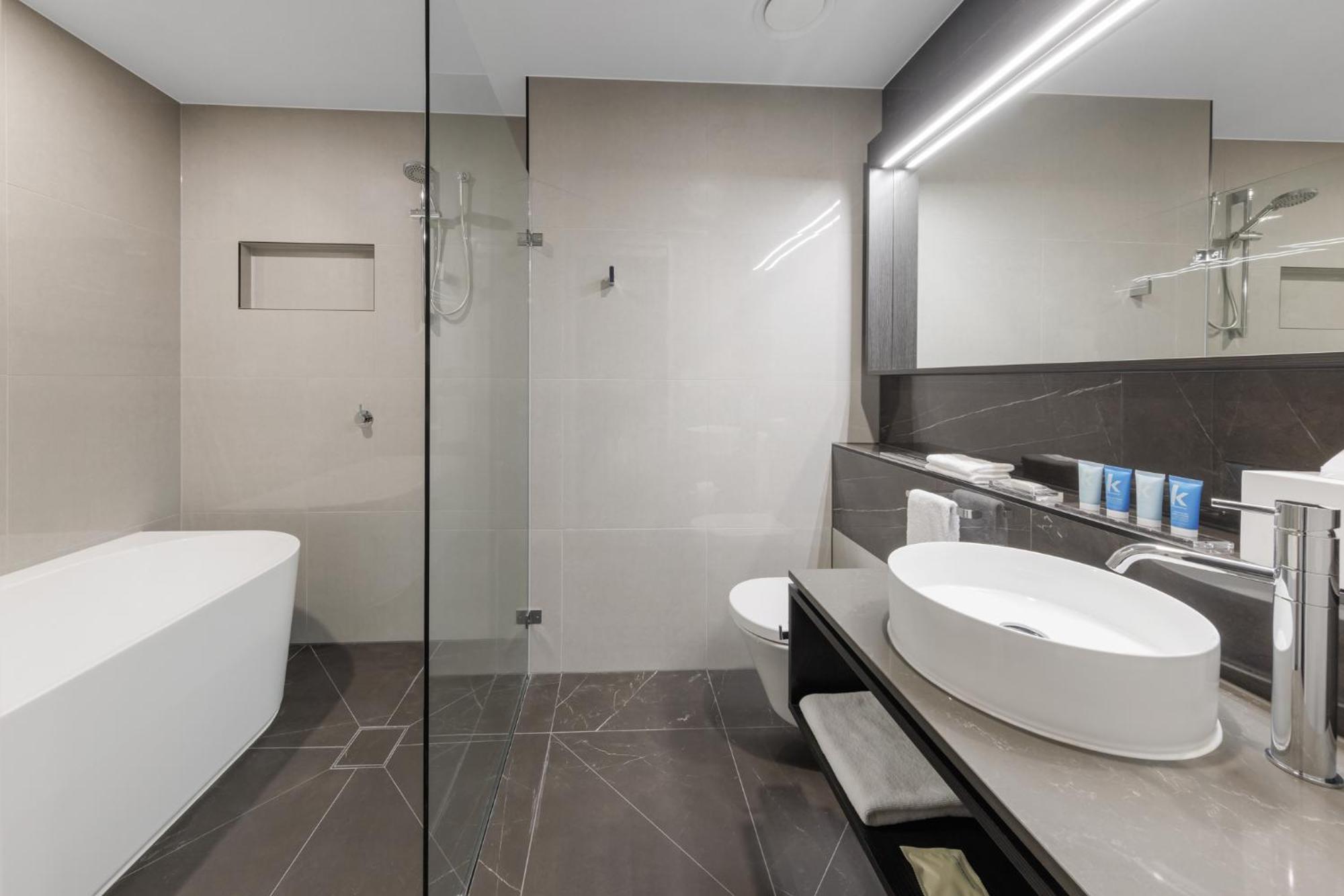 Hotel Meriton 5*