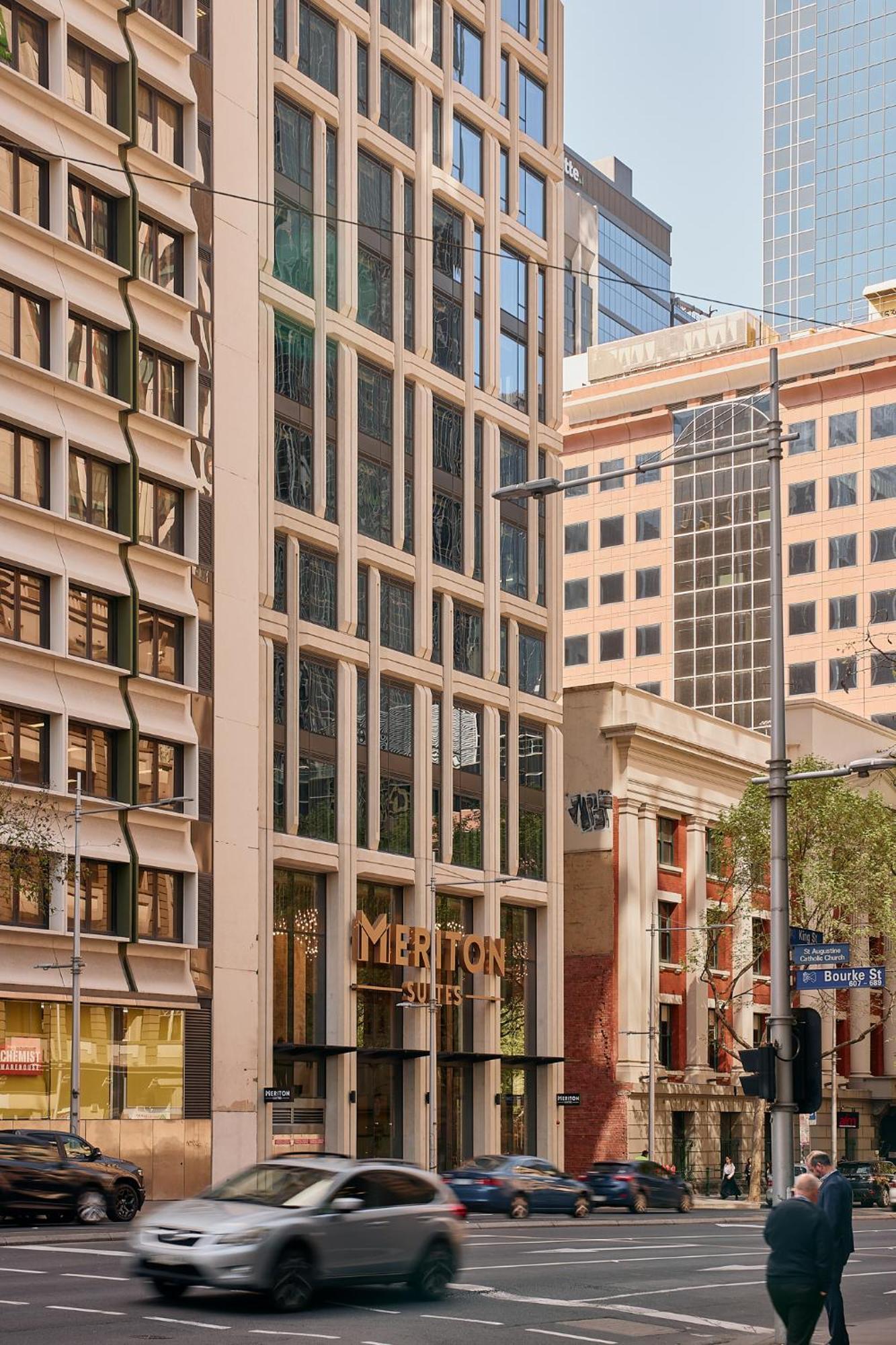 Hotel Meriton Melbourne