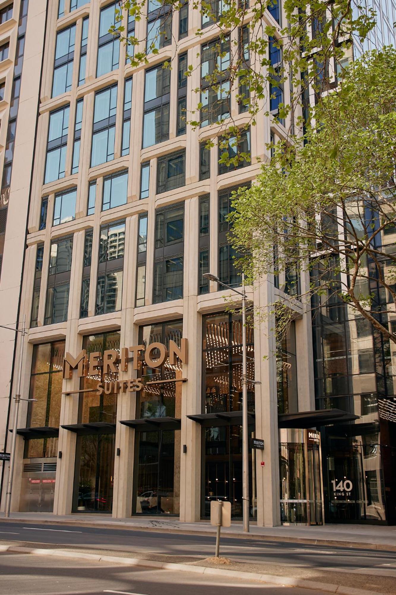 Meriton Hotel