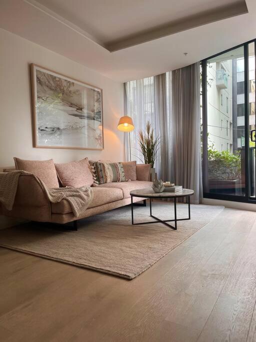 Apartment In South *