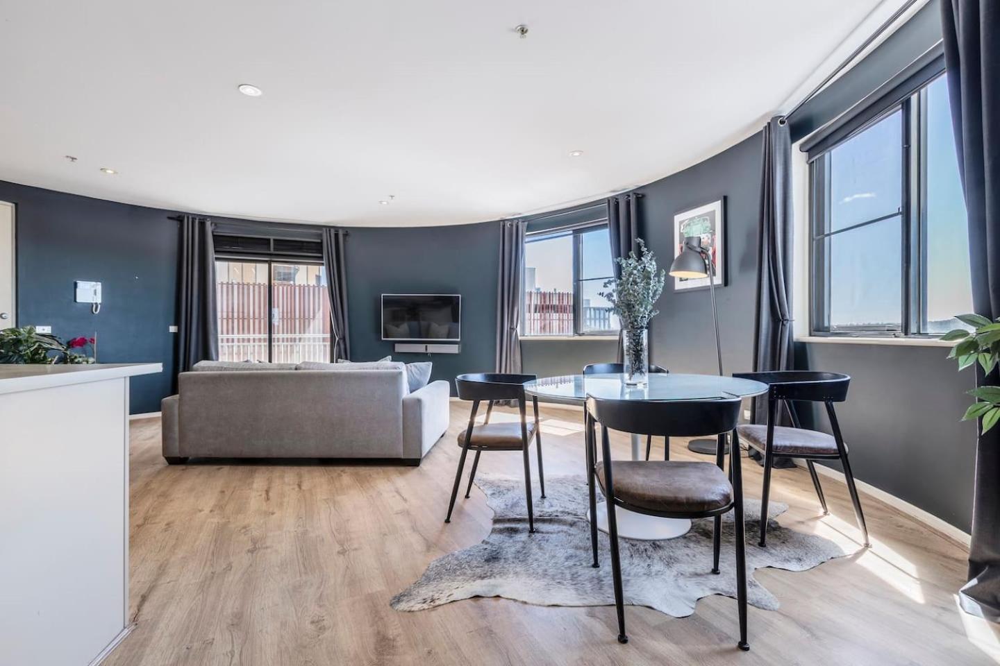 'the Arc' Upscale Heritage In Collingwood
