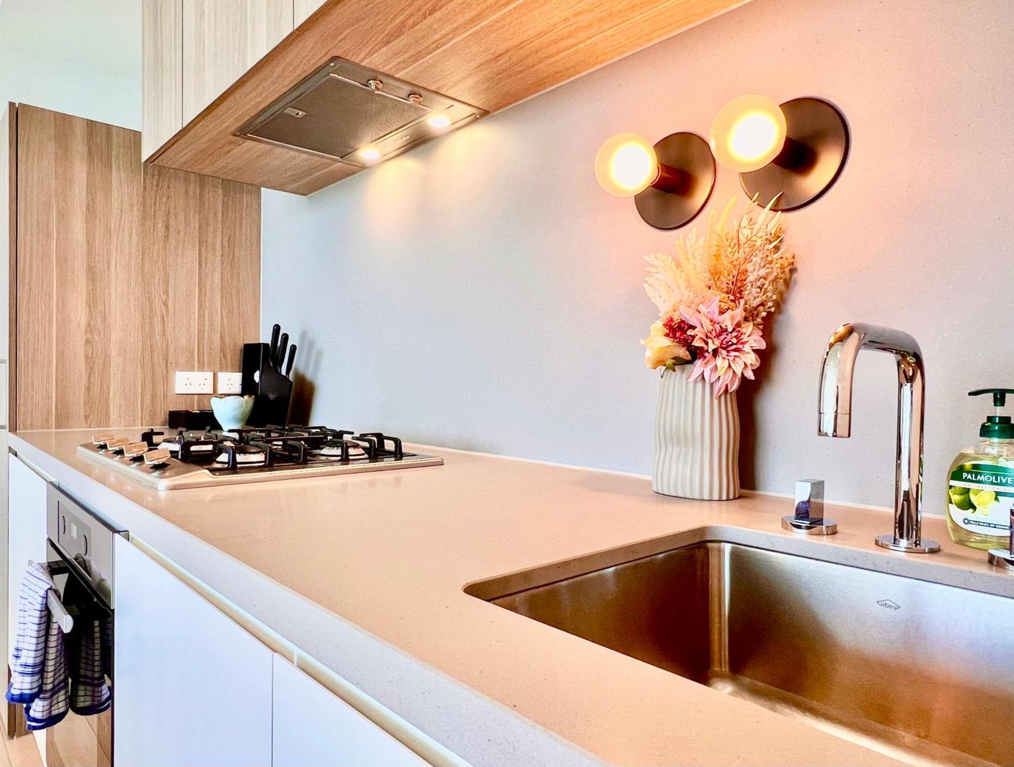 Highrise Location 2 Bedrooms & 2 Bathrooms