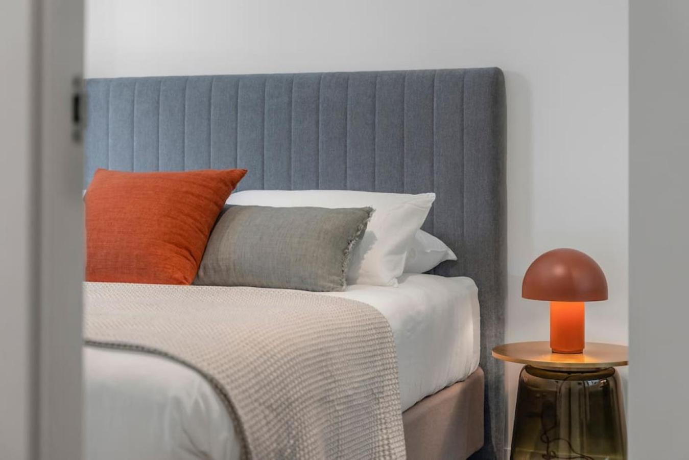Chic Riverside Retreat Richmond Melbourne
